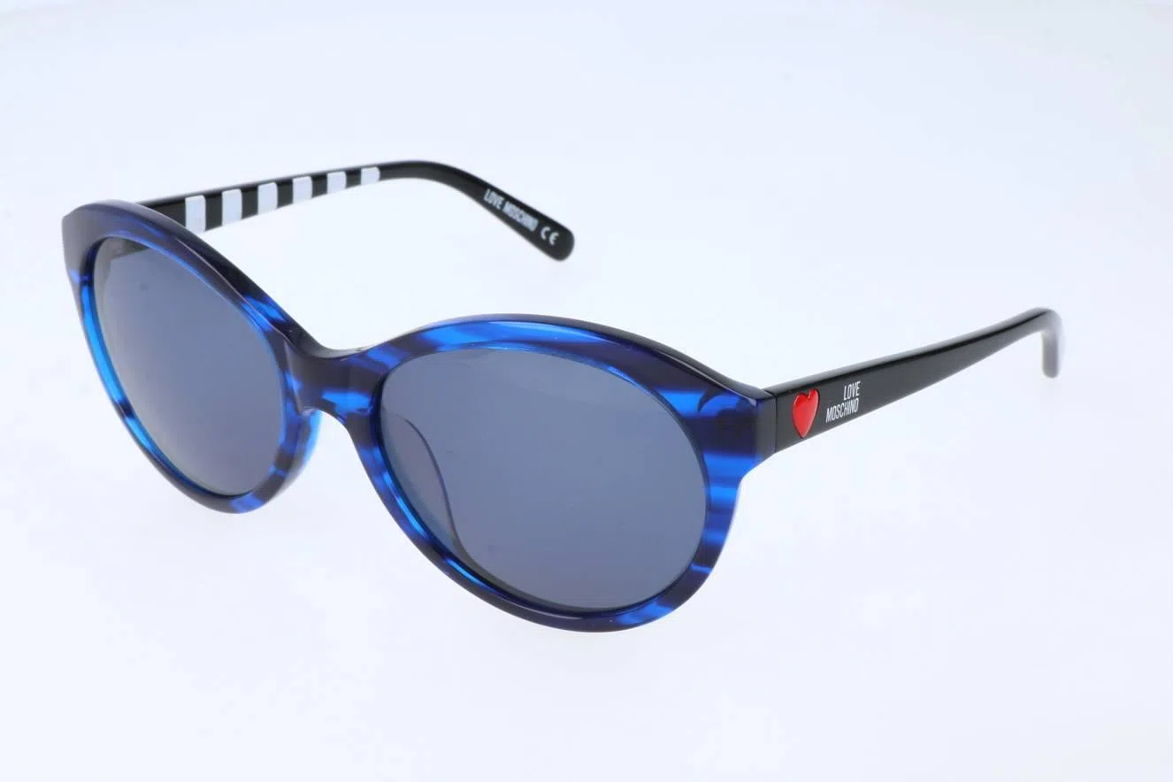 Love Moschino ML510 Sunglasses - view 3
